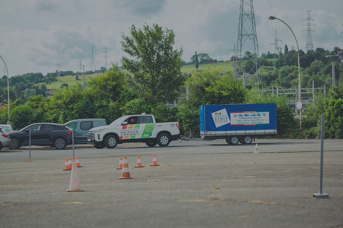 Centre de conduite Peiffer, Permis et formation Moto, Auto, Camion & Bus dans la région de Liège, Verviers, Malmedy, Vielsam & Houffalize.