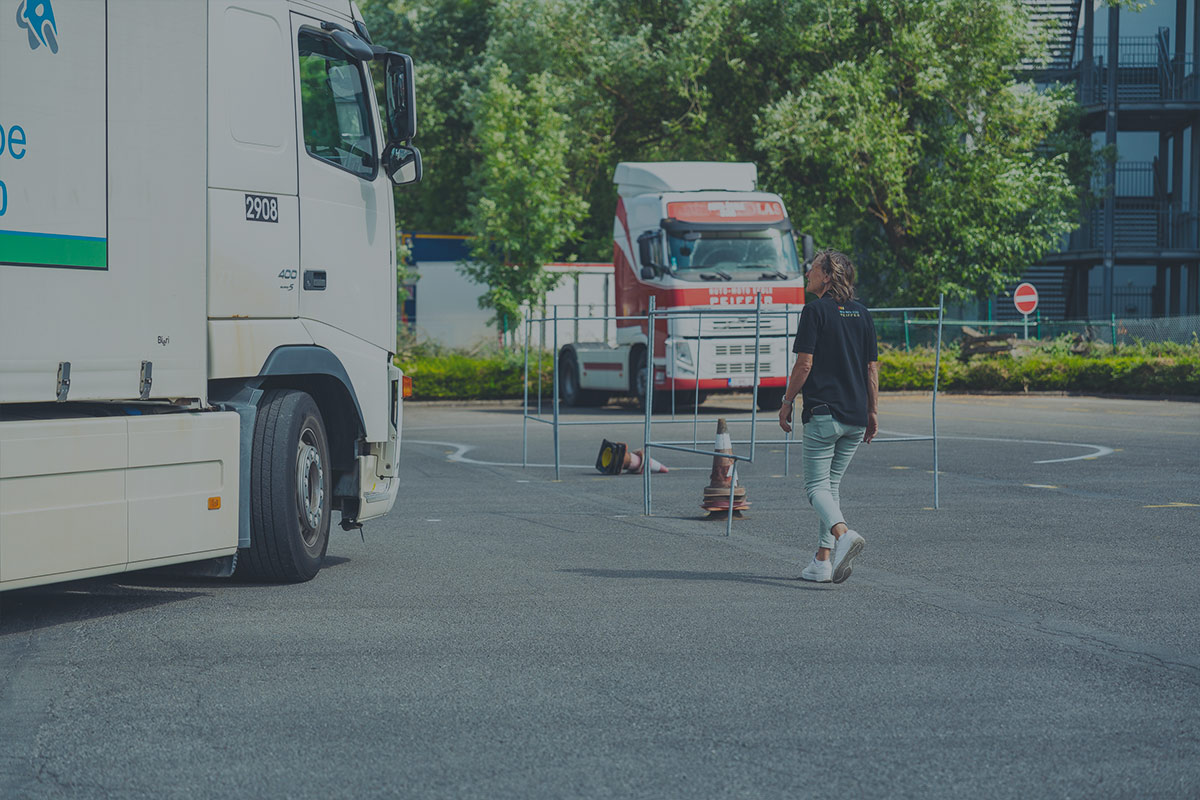 Centre de conduite Peiffer, Permis et formation Moto, Auto, Camion & Bus dans la région de Liège, Verviers, Malmedy, Vielsam & Houffalize.