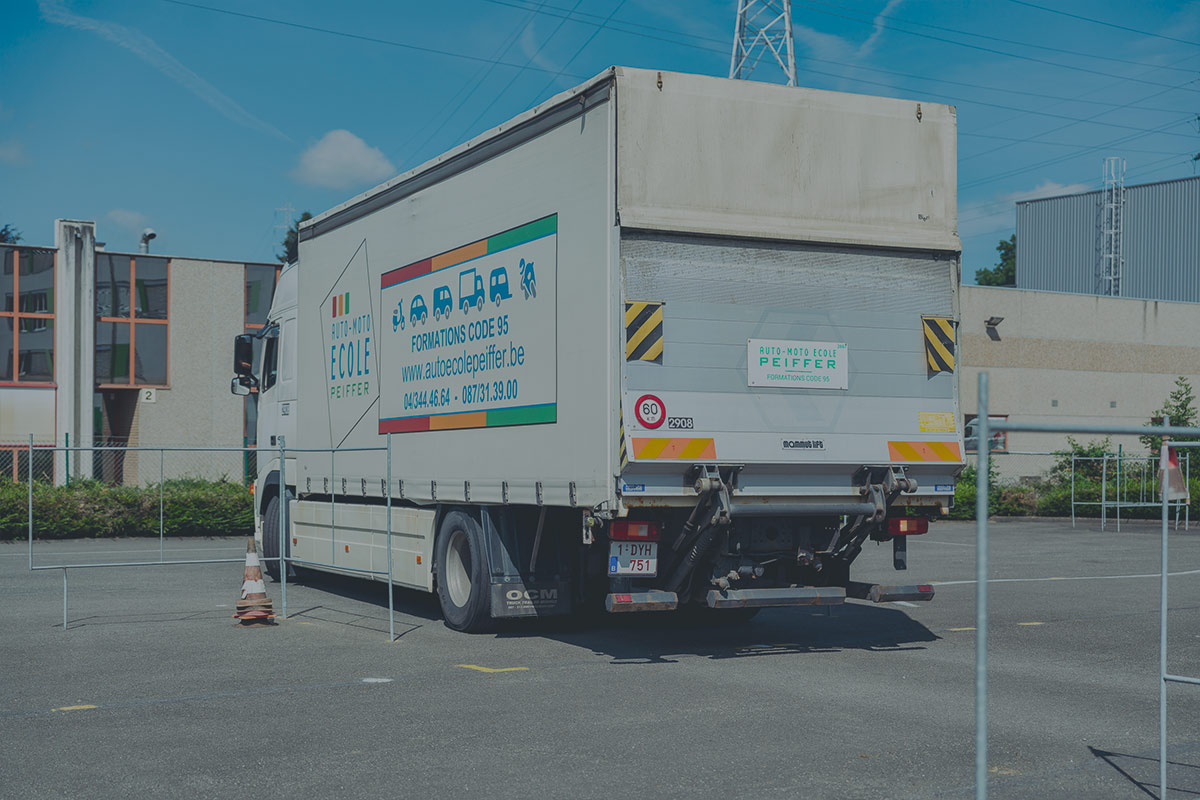 Centre de conduite Peiffer, Permis et formation Moto, Auto, Camion & Bus dans la région de Liège, Verviers, Malmedy, Vielsam & Houffalize.
